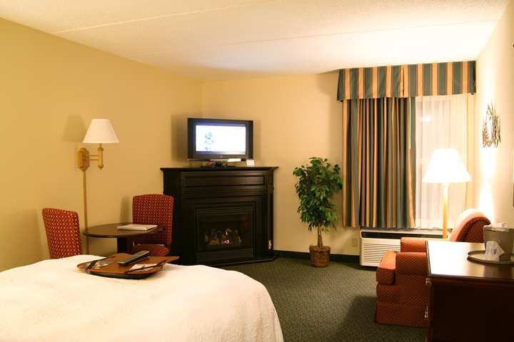 Hampton Inn & Suites Pigeon Forge On The Parkway Szoba fotó